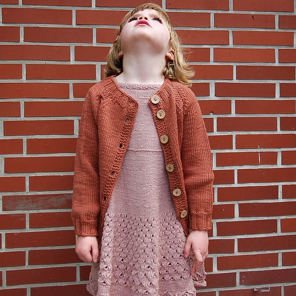 Strickjacke mit Rückenmuster